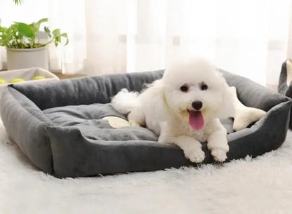 Comfortable House Cat and Dog Bed